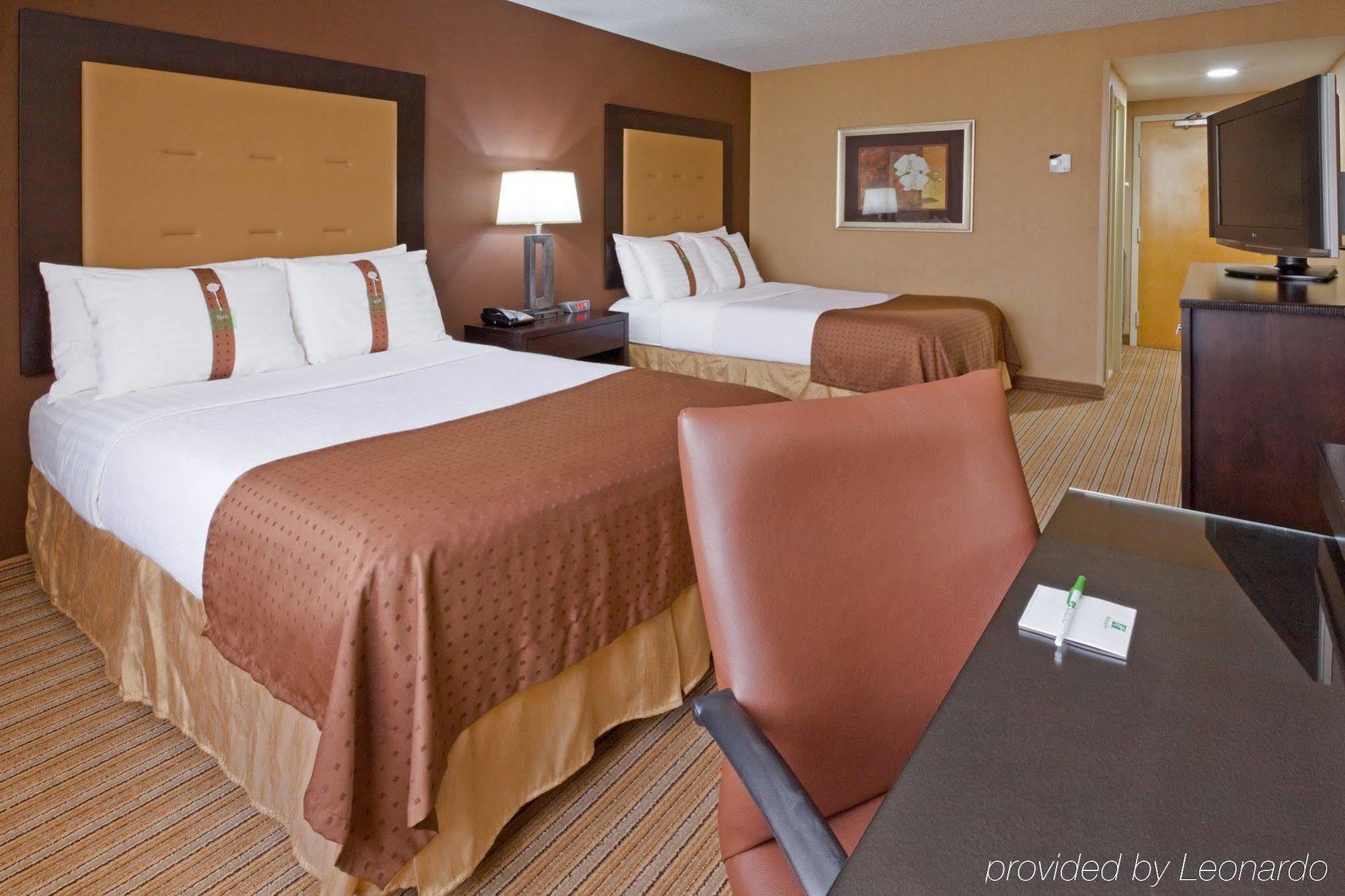 Holiday Inn & Suites Parsippany Fairfield, An Ihg Hotel Δωμάτιο φωτογραφία